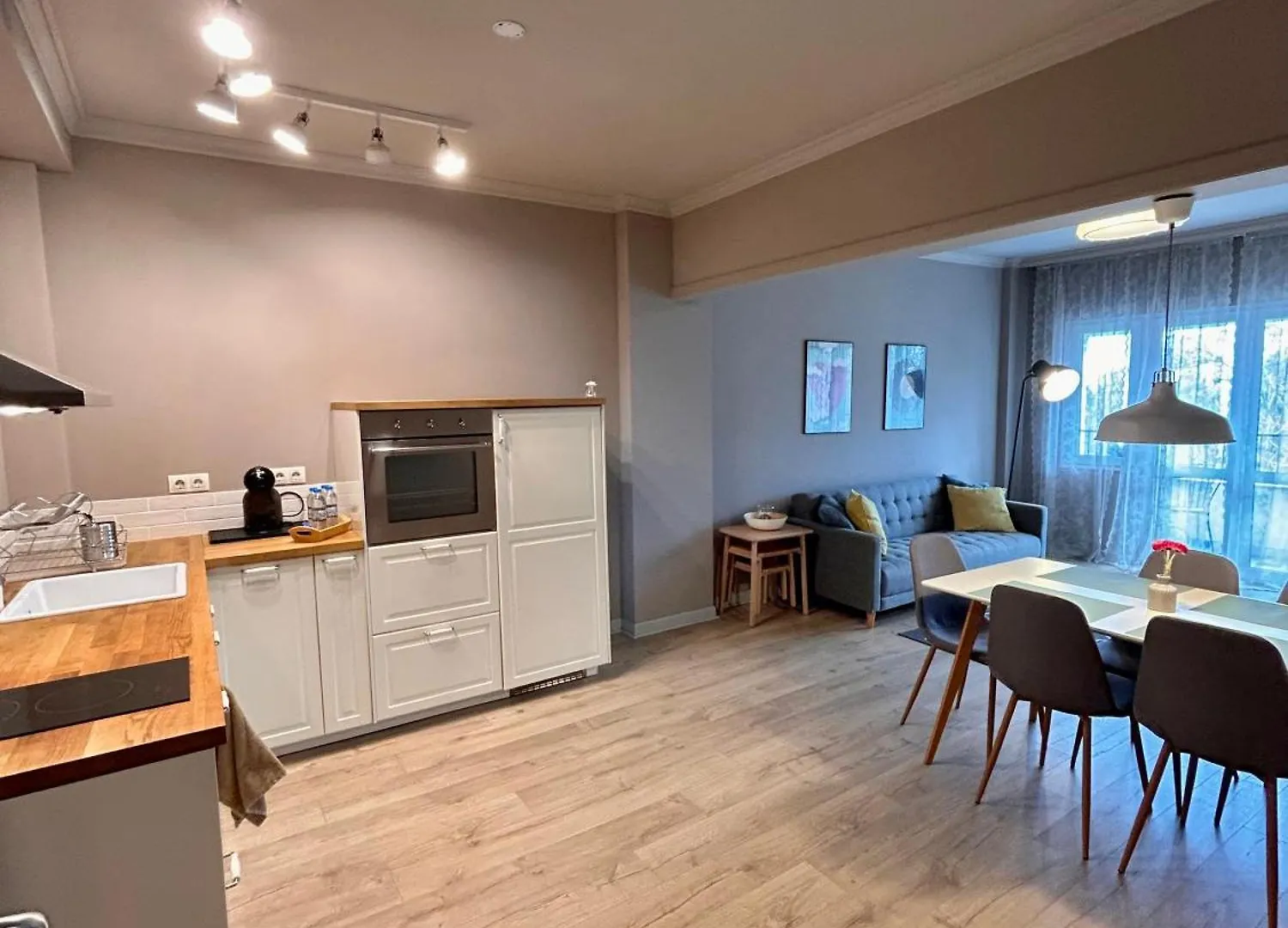 Sea Breeze L 2Bd Sea Garden Apartment Varna Bulgaria